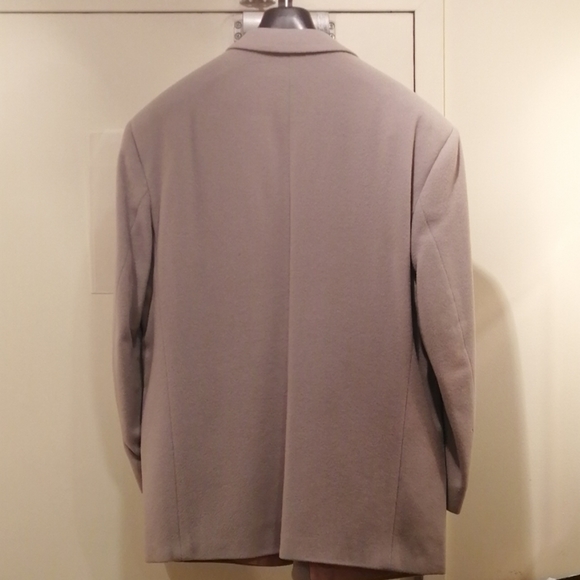 Wool and Cashmere Jacket - Picture 3 of 8